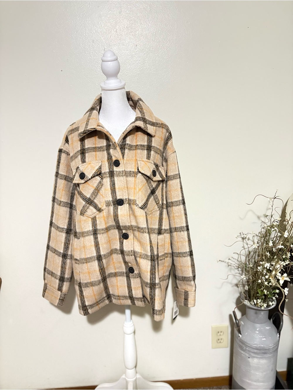 Sebby Beige Plaid Button-Front Shacket